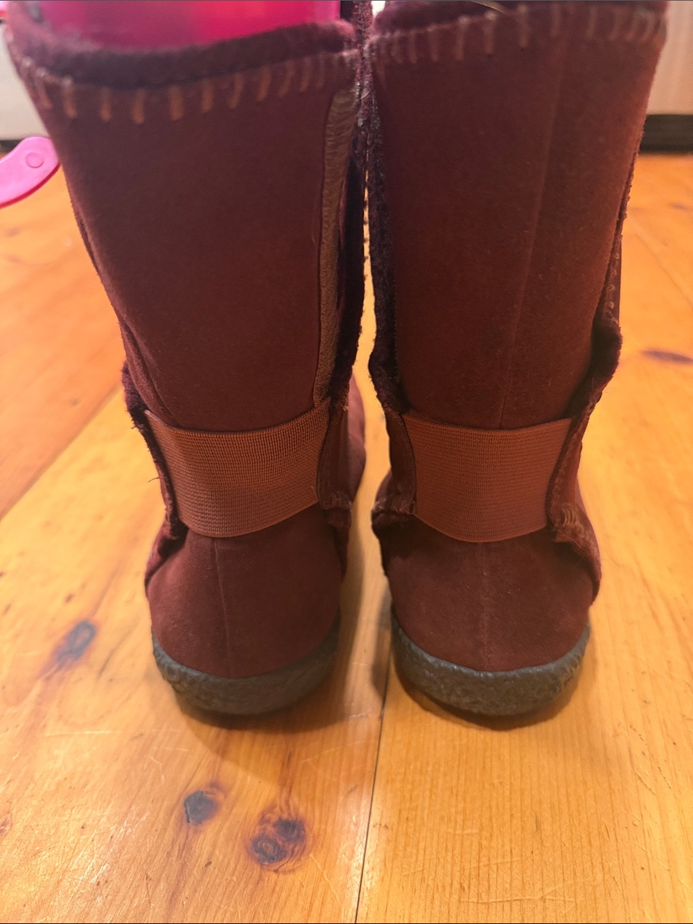 Keen Boots maroon wine color Suede Mid-Calf lined easy pull on 7.5 - Picture 2 of 11
